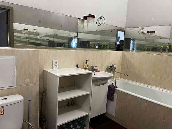 Військовим та цивільним. 3-х кім квартира в центрі. 6 спальних місць. Сумы