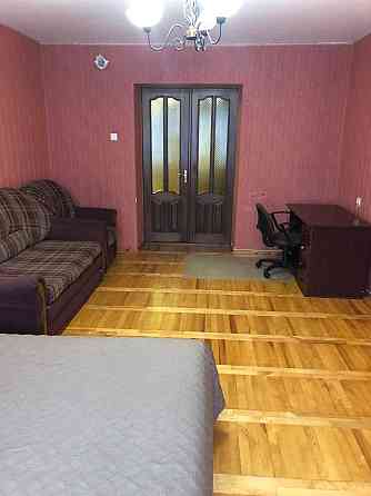 ВІД ВЛАСНИКА Здам 3-ох кімнатну квартиру Рованцы