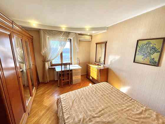 Сдам 3-к.кв. Возле метро Оболонь и ТРЦ Дрим Таун. Киев