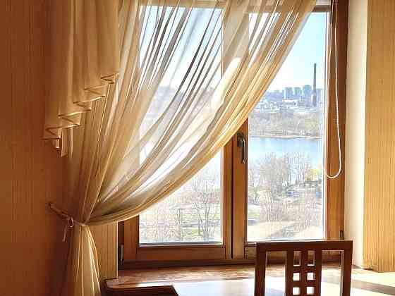 Сдам 3-к.кв. Возле метро Оболонь и ТРЦ Дрим Таун. Киев