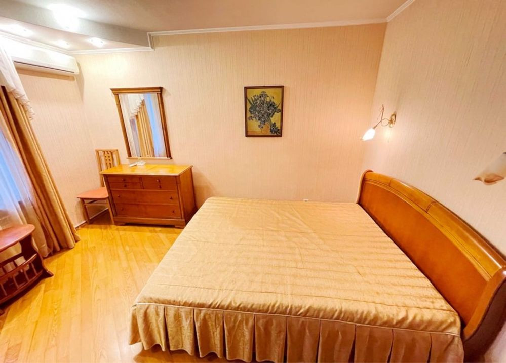 Сдам 3-к.кв. Возле метро Оболонь и ТРЦ Дрим Таун. Киев - изображение 1