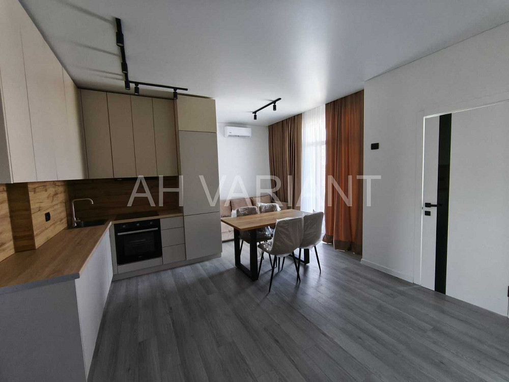 Продається 1-кімнатна квартира, ЖК Central Avenue
Код: 26812* Ужгород - зображення 2