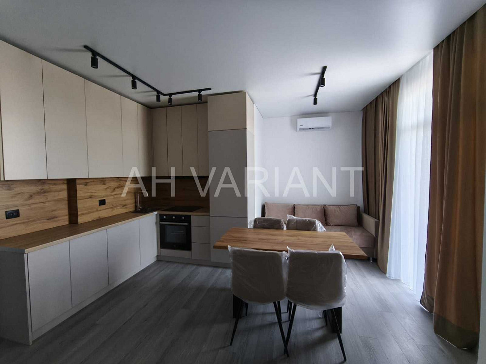 Продається 1-кімнатна квартира, ЖК Central Avenue
Код: 26812* Ужгород - зображення 1