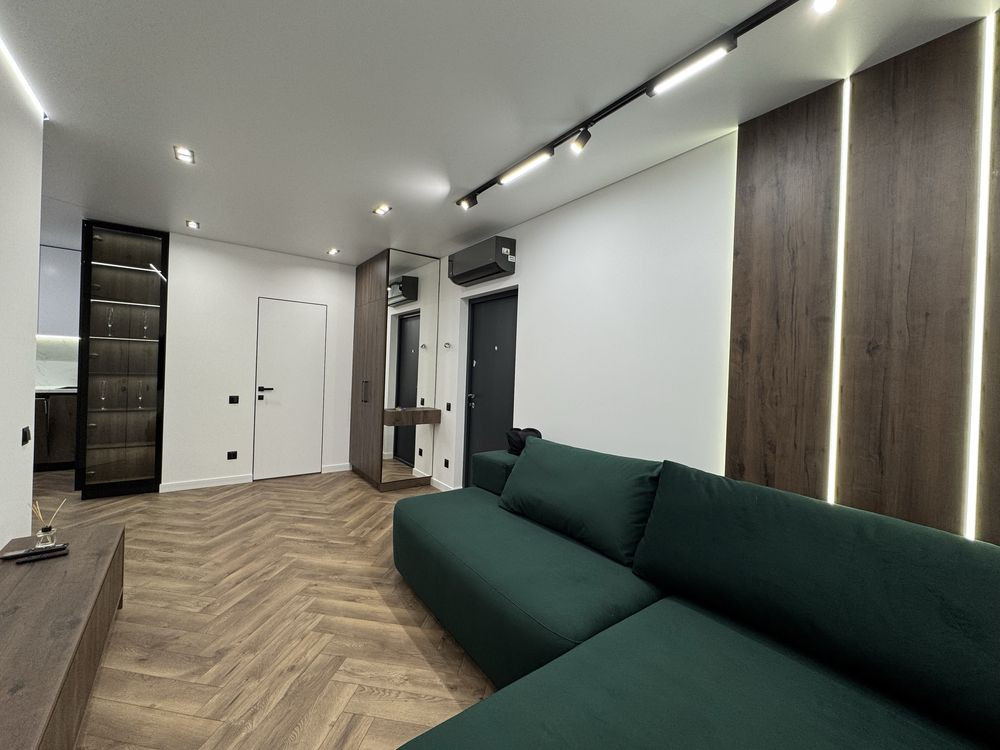 Стильна простора квартира в центрі міста Ивано-Франковск - изображение 4