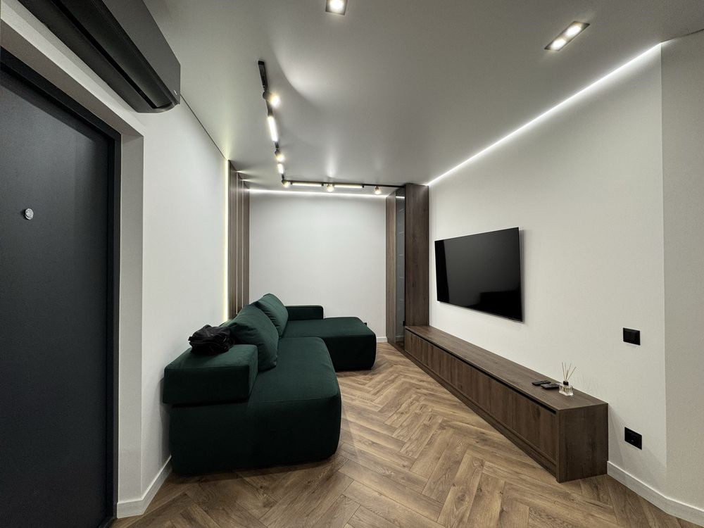 Стильна простора квартира в центрі міста Ивано-Франковск - изображение 3