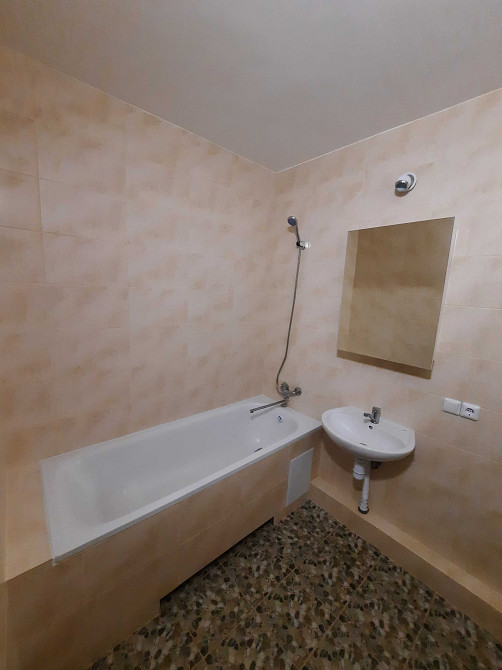 Здам простору однокімнатну квартиру в ЖК "Вудсторія" біля метро. Киев - изображение 4