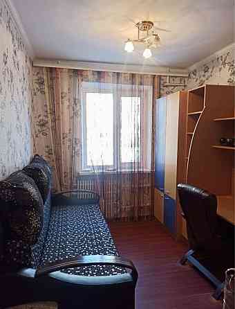 Продам трехкомнатную кваритиру Лозовая