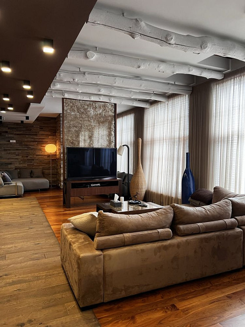 Продається прекрасна 3-кімнатна квартира на Інститутській Київ - зображення 1