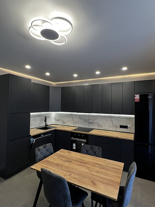 Власник! Продаж ЖК Мала Прага півтора кімнатна кв-ра Ужгород - зображення 1