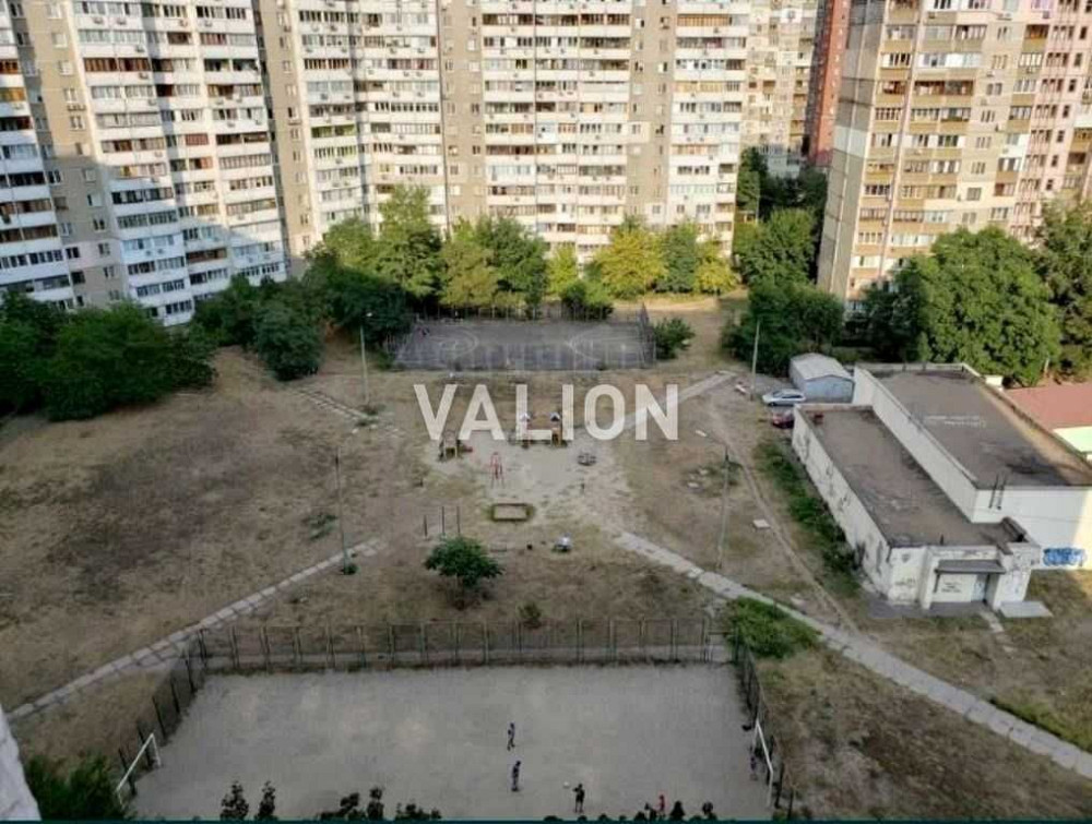 Продаж 3-кімн квартири без ремонту вул. Анни Ахматової, метро Позняки Київ - зображення 5