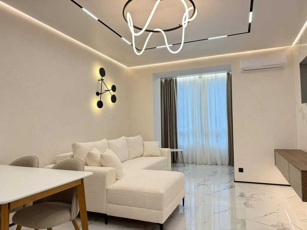 Стильна укомплектована 2кім біля міського Озера, велика площа! Ивано-Франковск - изображение 2