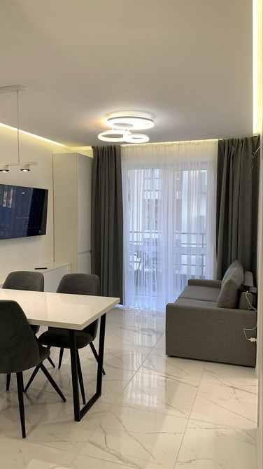 Перша здача чудової квартири ЖК West Towers Ужгород - зображення 2