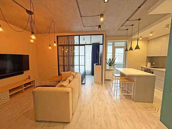 Без комісії 1к 41 кв.м. з авторським ремонтом в ЖК L-квартал Киев