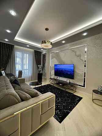 Шик и Блеск квартира на 10 фонтана Одесса