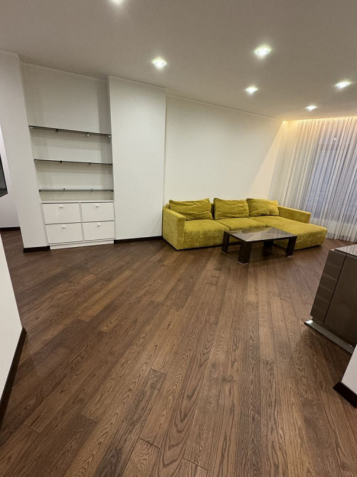 Оренда просторої квартири поблизу центру Львів - зображення 1