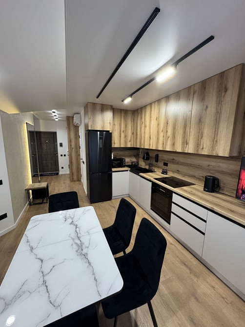 Квартира однокімнатна з ремонтом + меблі та техніка ( Цетр міста) Ивано-Франковск - изображение 1