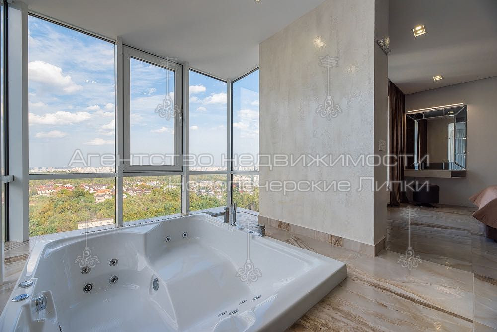 Видовая квартира с ремонтом 120м2 Верхогляда 11 Новопечерские липки Киев - изображение 3