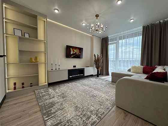 Дизайнерська 2 кімнатна квартира в центрі Ивано-Франковск