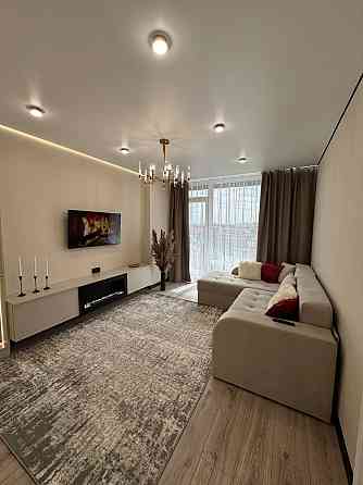 Дизайнерська 2 кімнатна квартира в центрі Ивано-Франковск