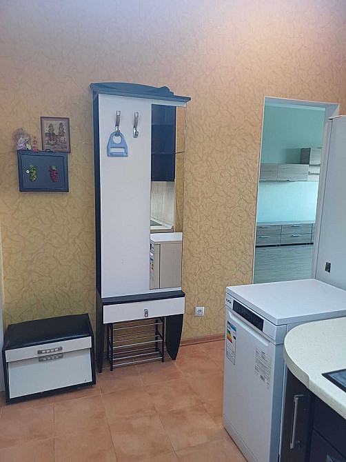 Сертифікат так! Євро 2к. з ремонтом! Балкон, своя парковка. Ирпень - изображение 2