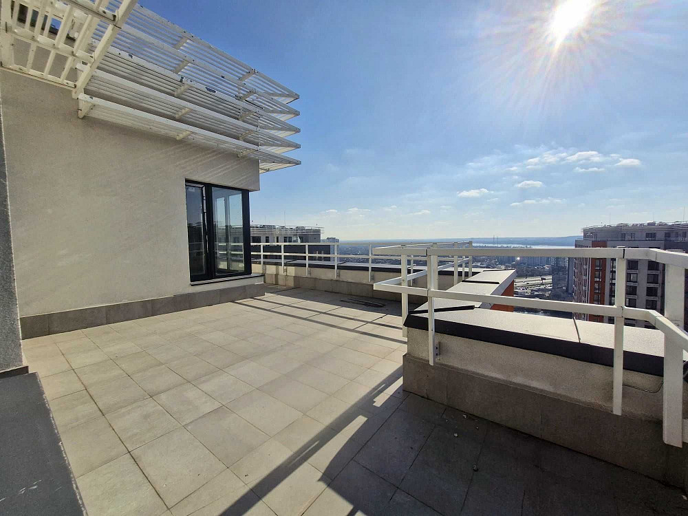 Дворівнева квартира з терасою в ЖК Seven, Дніпровська набережна Київ - зображення 1