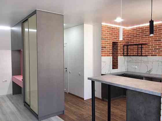 Квартира с ремонтом в новом доме Таирово Одеса