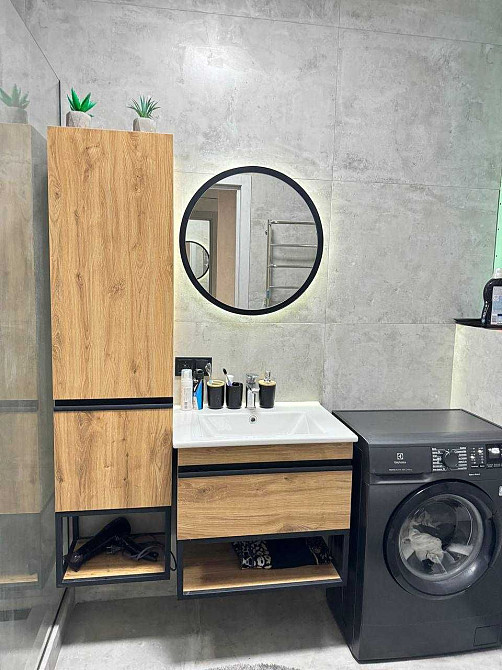 Продам 1 кімнатну квартиру з ремонтом в ЖК Скай Сити Одеса - зображення 1