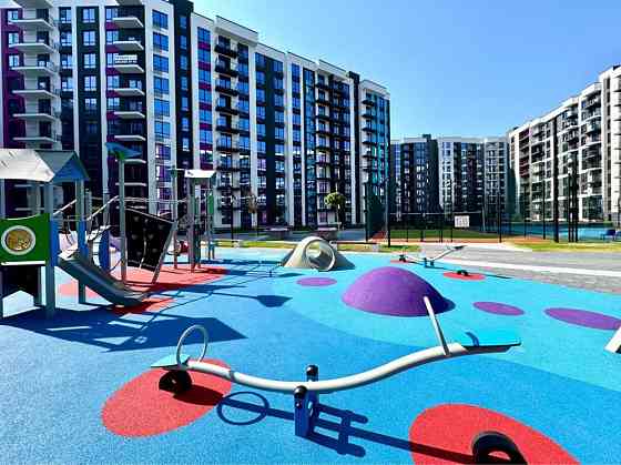 Family Plaza 1 кім квартира , з відкритим  балконом  вікнами в двір! Ивано-Франковск