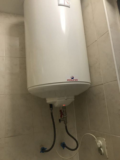 Продаеться 2-х кімн Чешка  р-н Майдан Чернівці - зображення 5