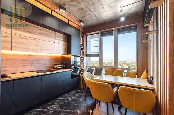 Вид на море! Продам 3 комн ЖК "Омега"! Авторский дизайн! Толбухина Одеса