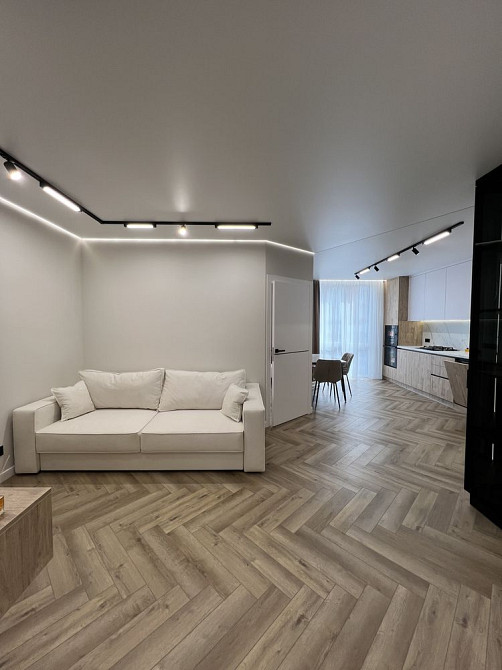 Шикарна квартира в центрі Івано-Франківськ - зображення 2