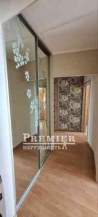 4 комнатная квартира 87 м2 Ремонт Мебель Техника на Таирова Одеса