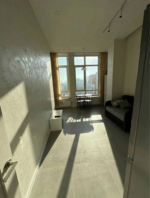 Квартира з ремонтом поруч з сосновим лісом! Мінімальне оформлення! Ірпінь - зображення 1