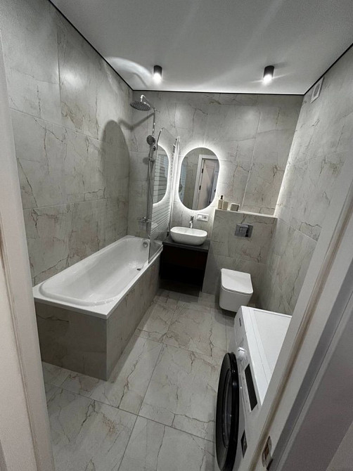 ЦЕНТР/укомплектована 2 кім в ЖК Family Plaza/переуступка Ивано-Франковск - изображение 8