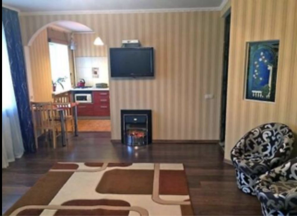 Квартира в історичному центрі, площа Героїв Небесноі сотні Полтава - изображение 7