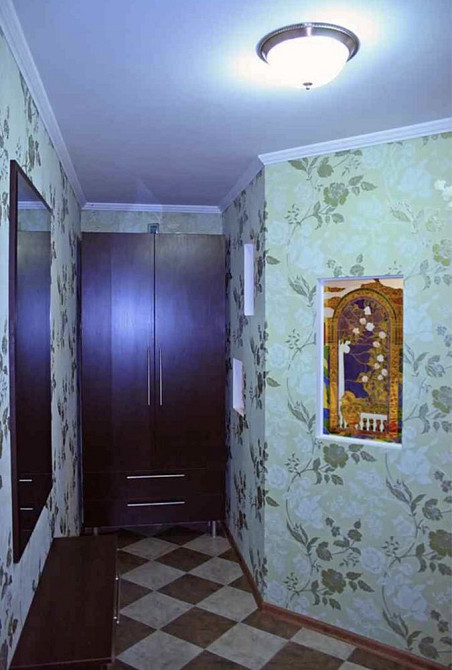 Квартира в історичному центрі, площа Героїв Небесноі сотні Полтава - изображение 3