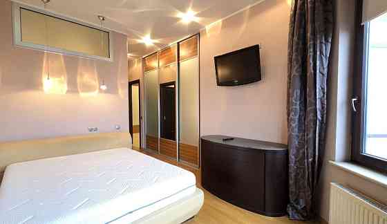 Аренда 3 ком кв ул Свободы 36А (Иванова) центр, Бекетова Университет Харків