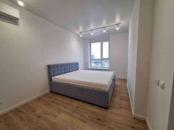 ЖК Uno City, метро Дорогожичі, вул.Теліги, б.25, 87 кв. Ремонт.Видова Киев