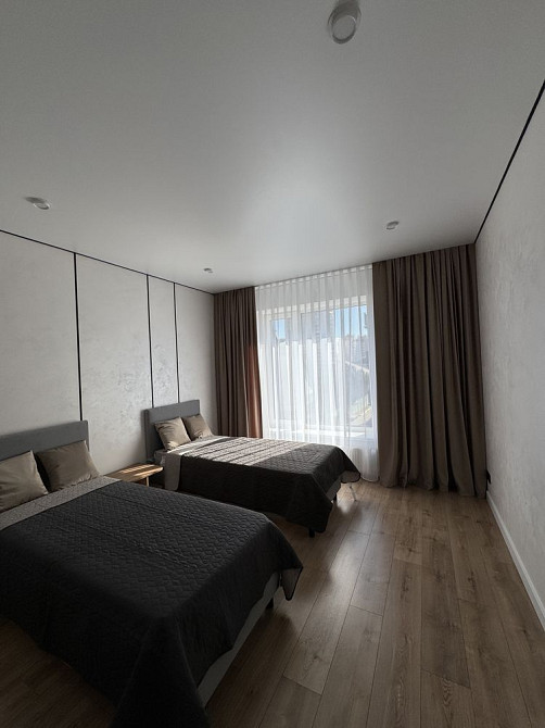 Дизайнерська двохкімнатна кваотира з максимальною комплектацією! Центр Буча - изображение 6