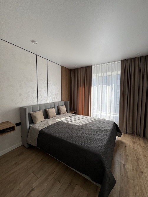 Дизайнерська двохкімнатна кваотира з максимальною комплектацією! Центр Буча - изображение 5