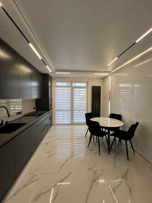 Шикарна 2 кімнатна квартира з балконом біля Озера Ивано-Франковск - изображение 6