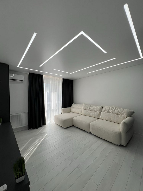 Шикарна 2 кімнатна квартира з балконом біля Озера Ивано-Франковск - изображение 2