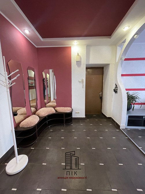 Простора 3-кімнатна квартира з ремонтом на Володимирській Ужгород - зображення 4