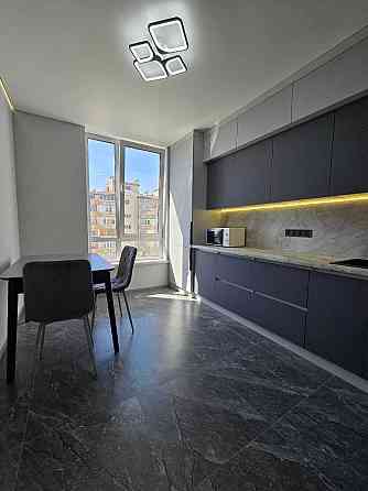 ПЕРША ЗДАЧА! СУЧАСНА 2х НОВОБУДОВА в р-ні центру, 2 кондиціонери! Черновцы