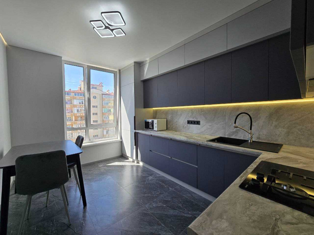 ПЕРША ЗДАЧА! СУЧАСНА 2х НОВОБУДОВА в р-ні центру, 2 кондиціонери! Черновцы - изображение 2