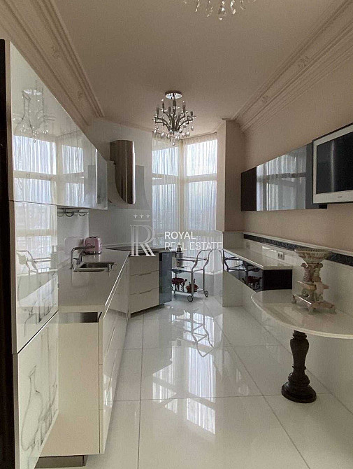 АКТУАЛЬНА оренда дворівнева квартира Володимирська 49а ЦЕНТР відео Київ - зображення 6