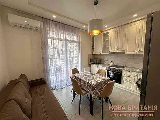 Оренда 1к квартири з балконом 44 м2 будинок Брістоль ЖК Нова Англія Киев