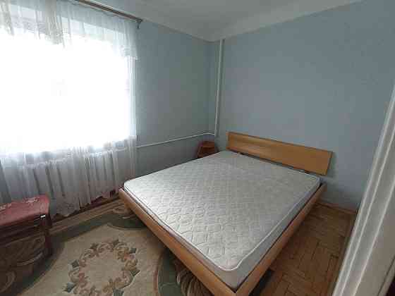 Добротная 2 х комнатная ул. Победы Вознесеновский район Запоріжжя