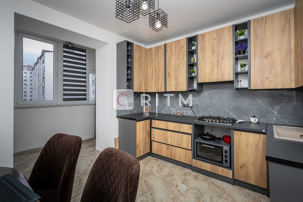 Дво кімнатна квартира поруч із ценртром міста Ивано-Франковск - изображение 3