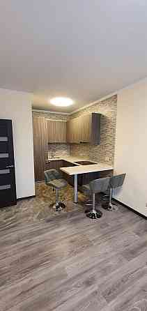 Здам 2к студія, Євгена Сверстюка 6 Киев